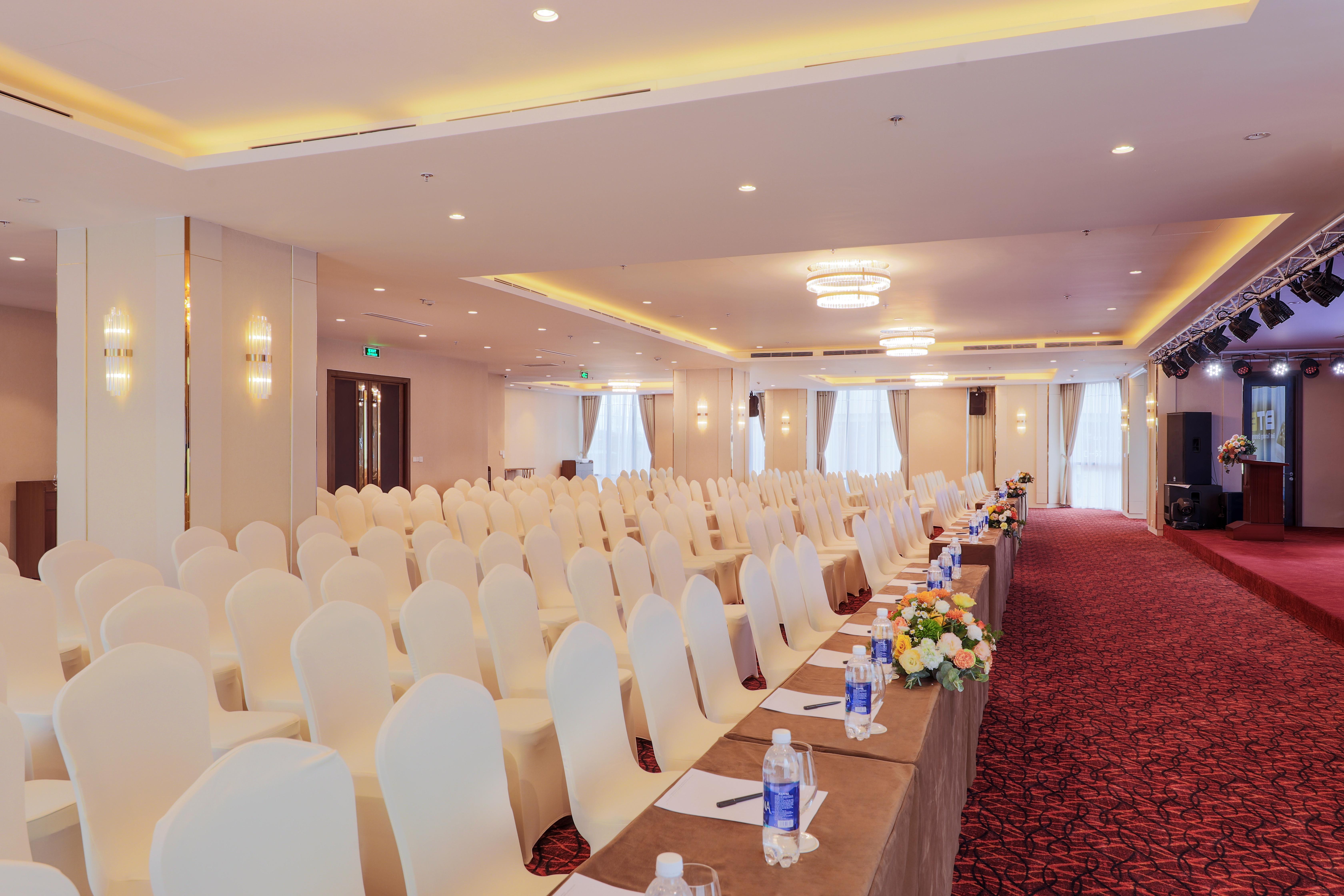 Grand Vista Hanoi Dış mekan fotoğraf