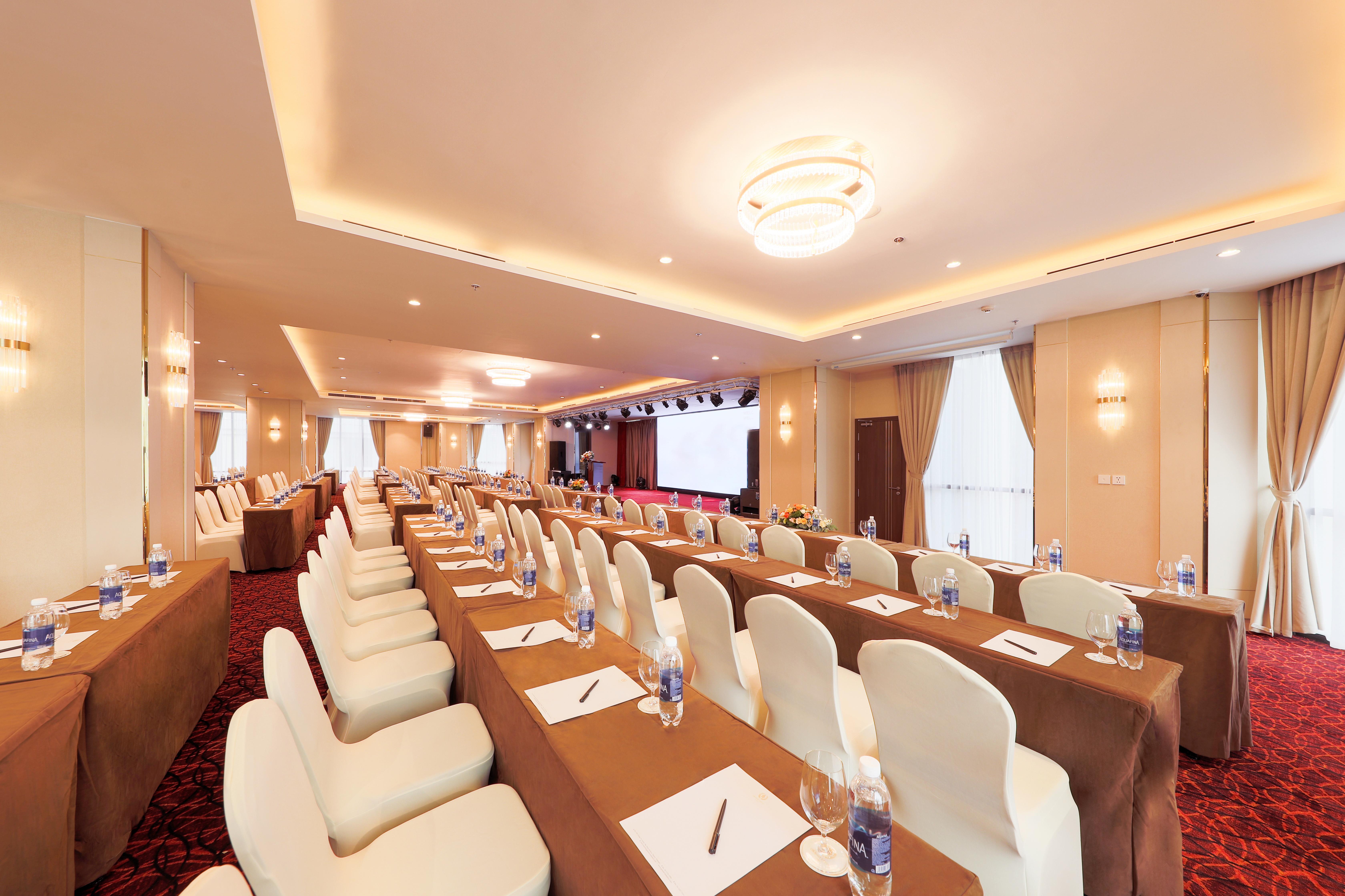 Grand Vista Hanoi Dış mekan fotoğraf